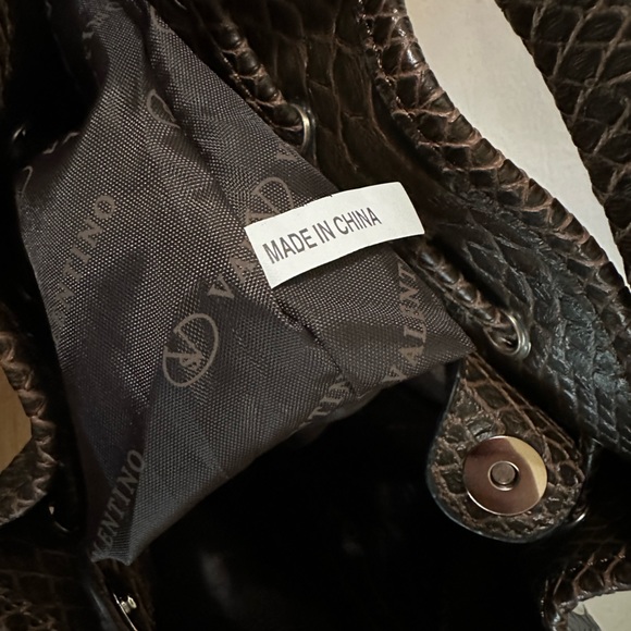 Valentino by Serendipity Valentino Bucket Bag - Picture 7 of 11